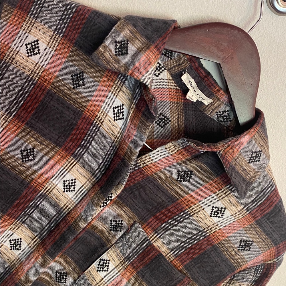 Tea n Rose Multicolor Western Plaid Dress/Shacket/Tunic with Pockets. Small